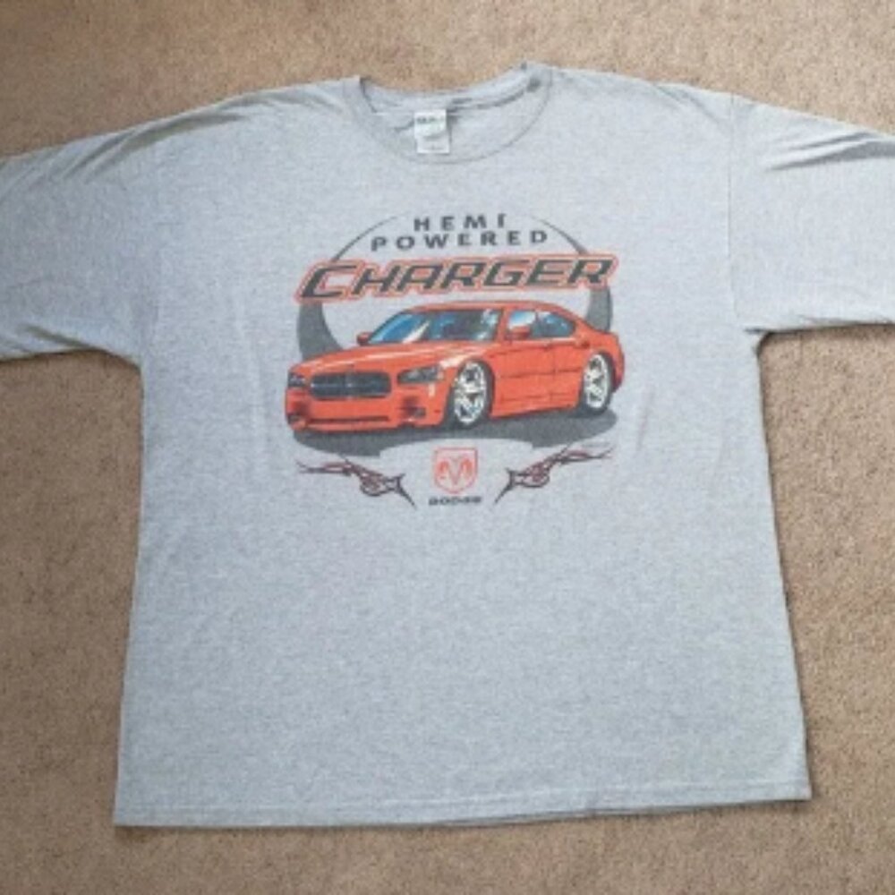 Vintage 2006 Dodge Charger Hemi Powered Size XL Officially Licensed Gray T-Shirt